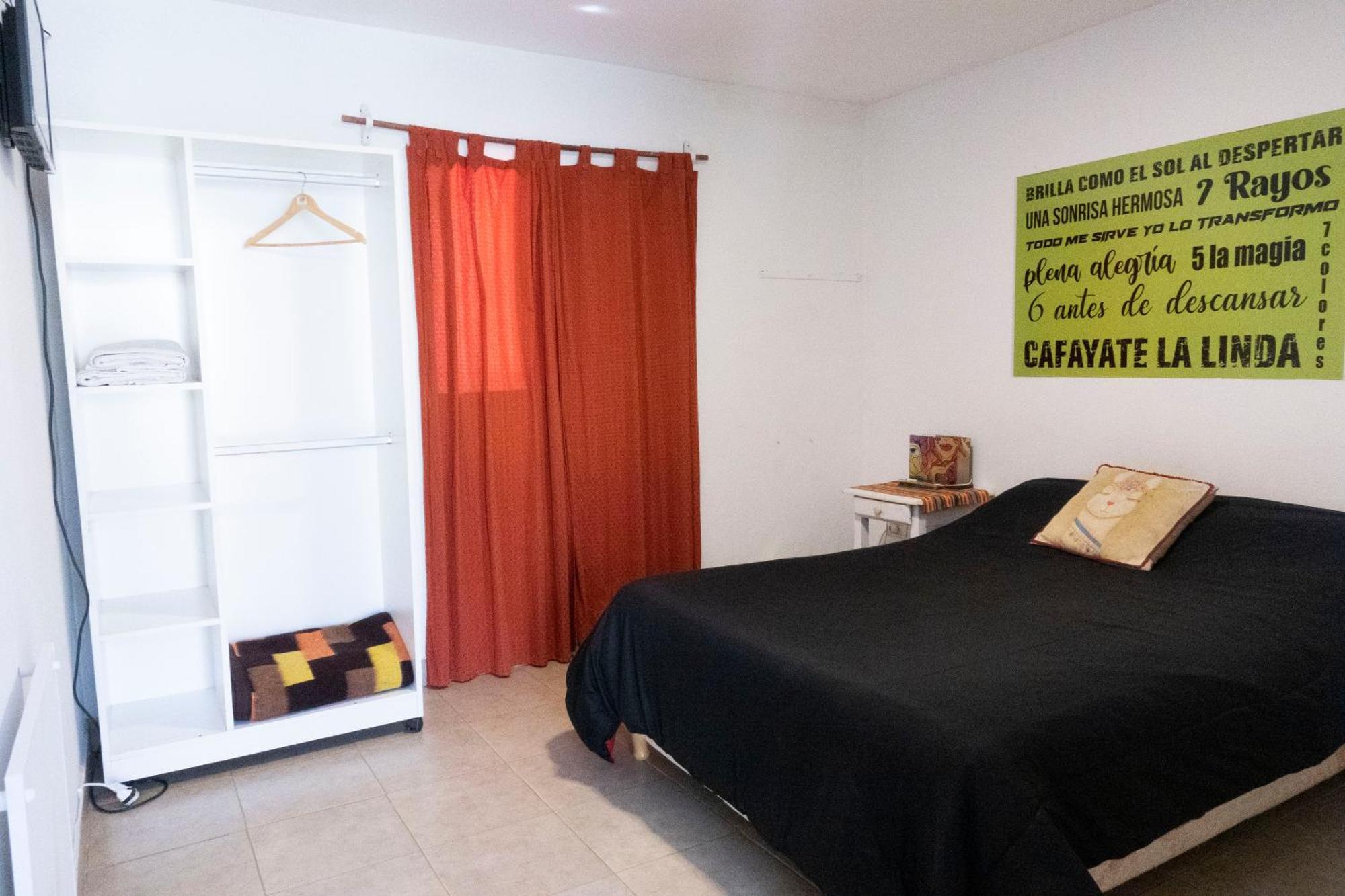 Huaka Hostel And Guest House Cafayate Esterno foto