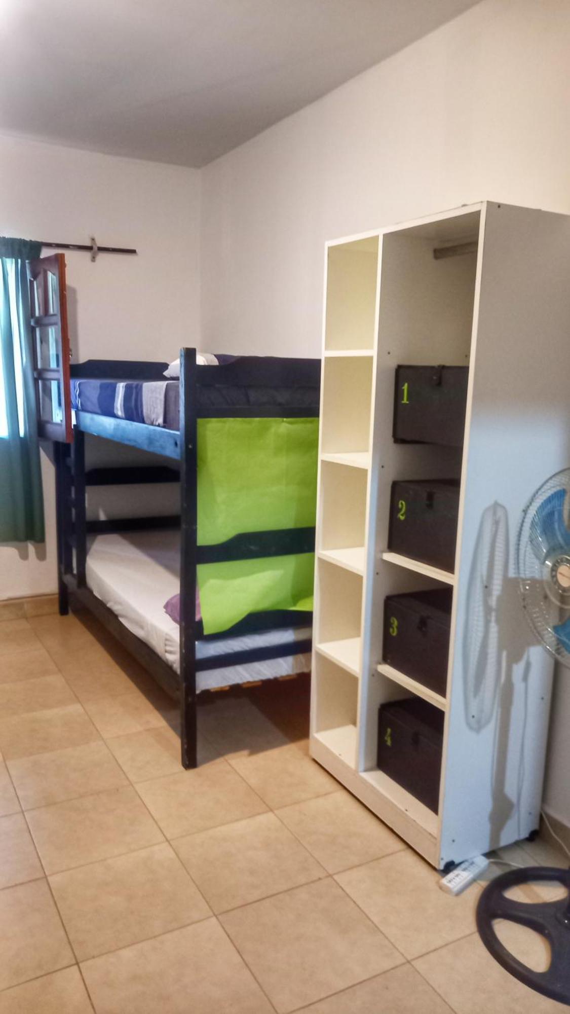 Huaka Hostel And Guest House Cafayate Esterno foto