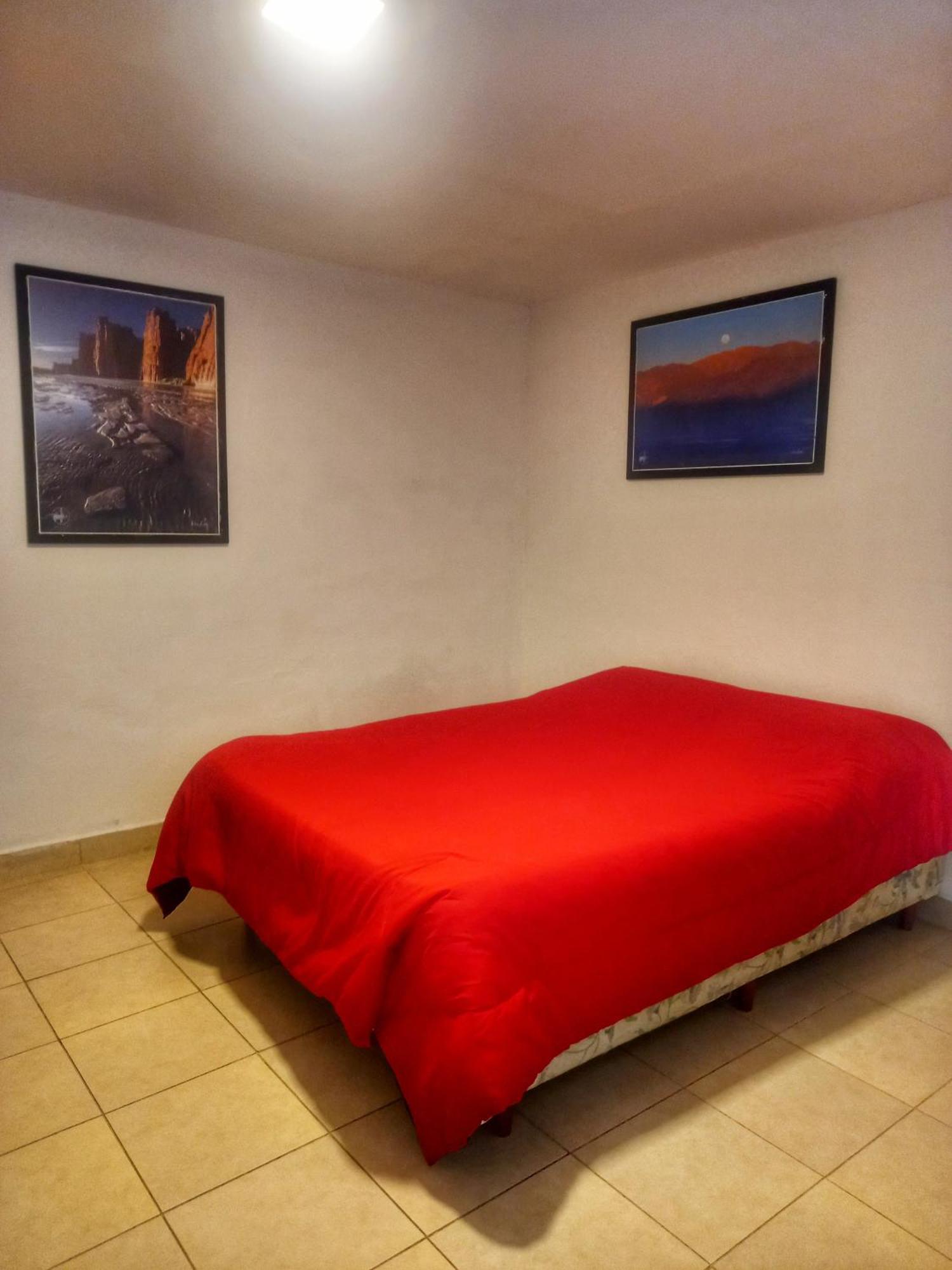 Huaka Hostel And Guest House Cafayate Esterno foto